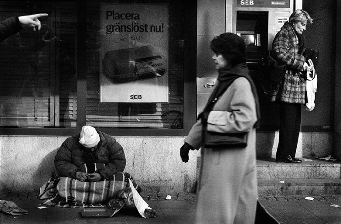 Homeless, Stureplan Stockholm Sweden. Fotograf Paul Marshall